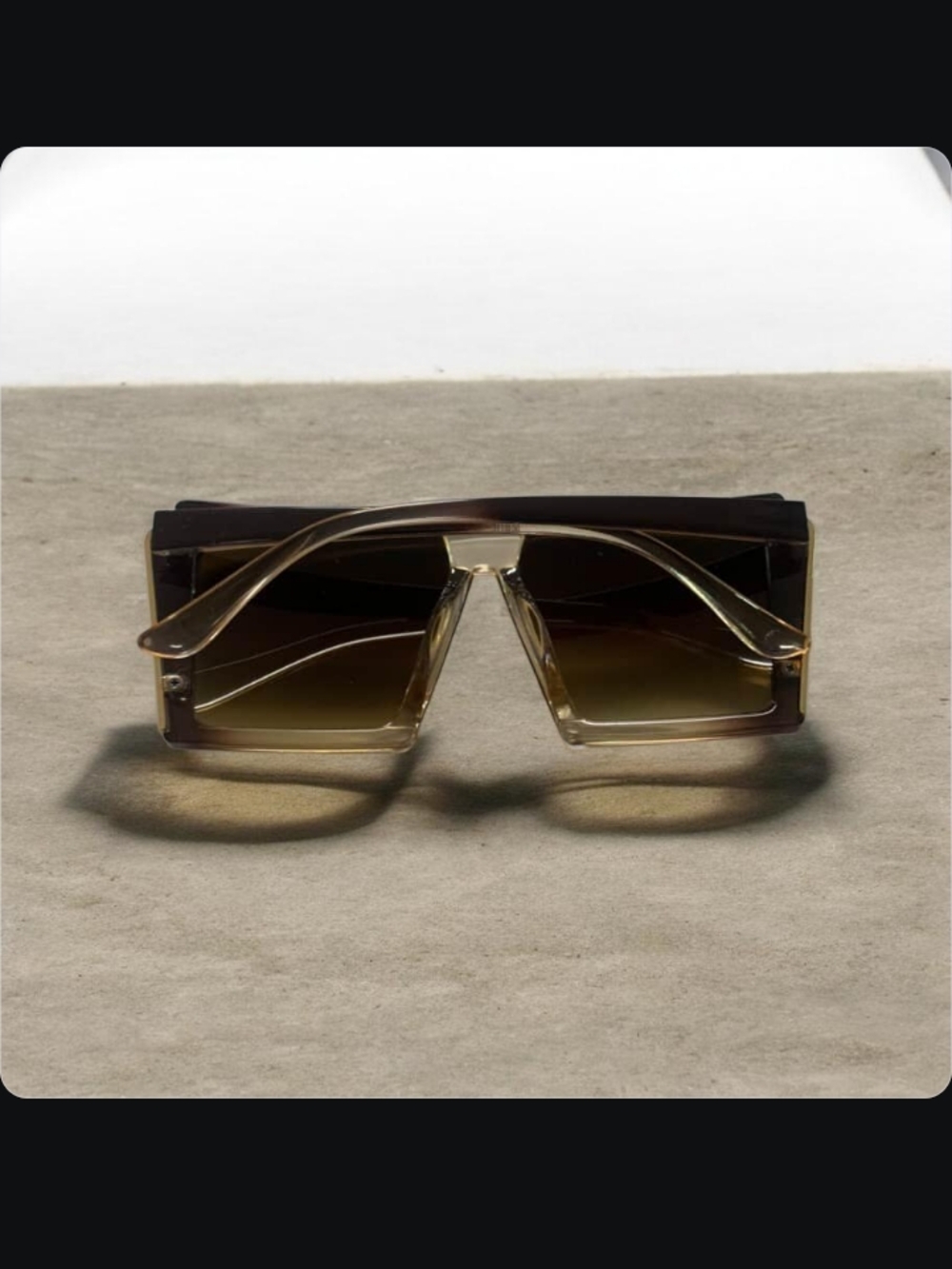 Oversized Square Rim Sunglasses in Olive Gradient - Picture 2 of 3